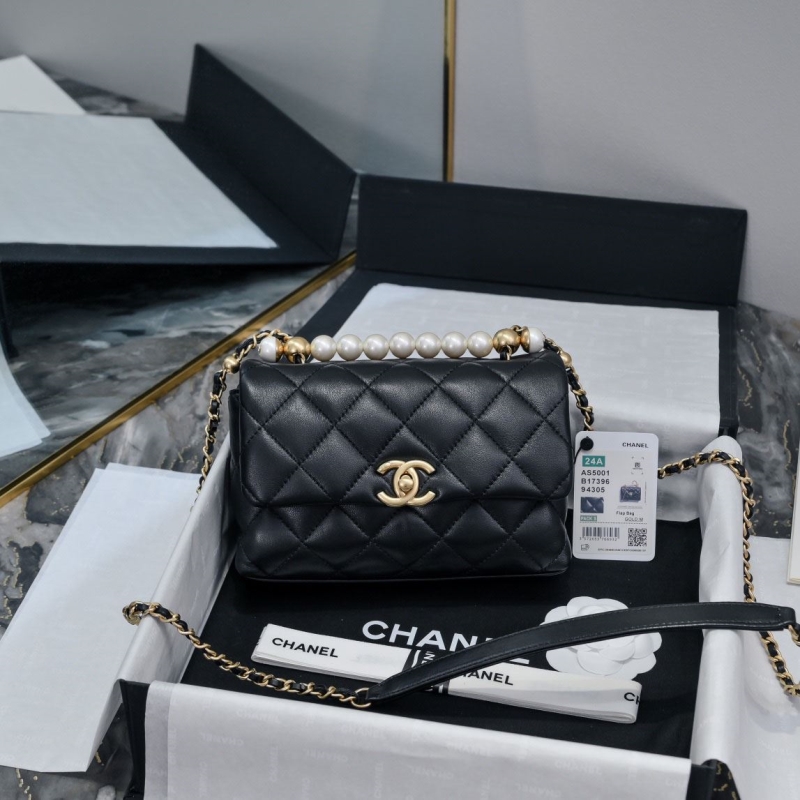 Ch*el woc bags